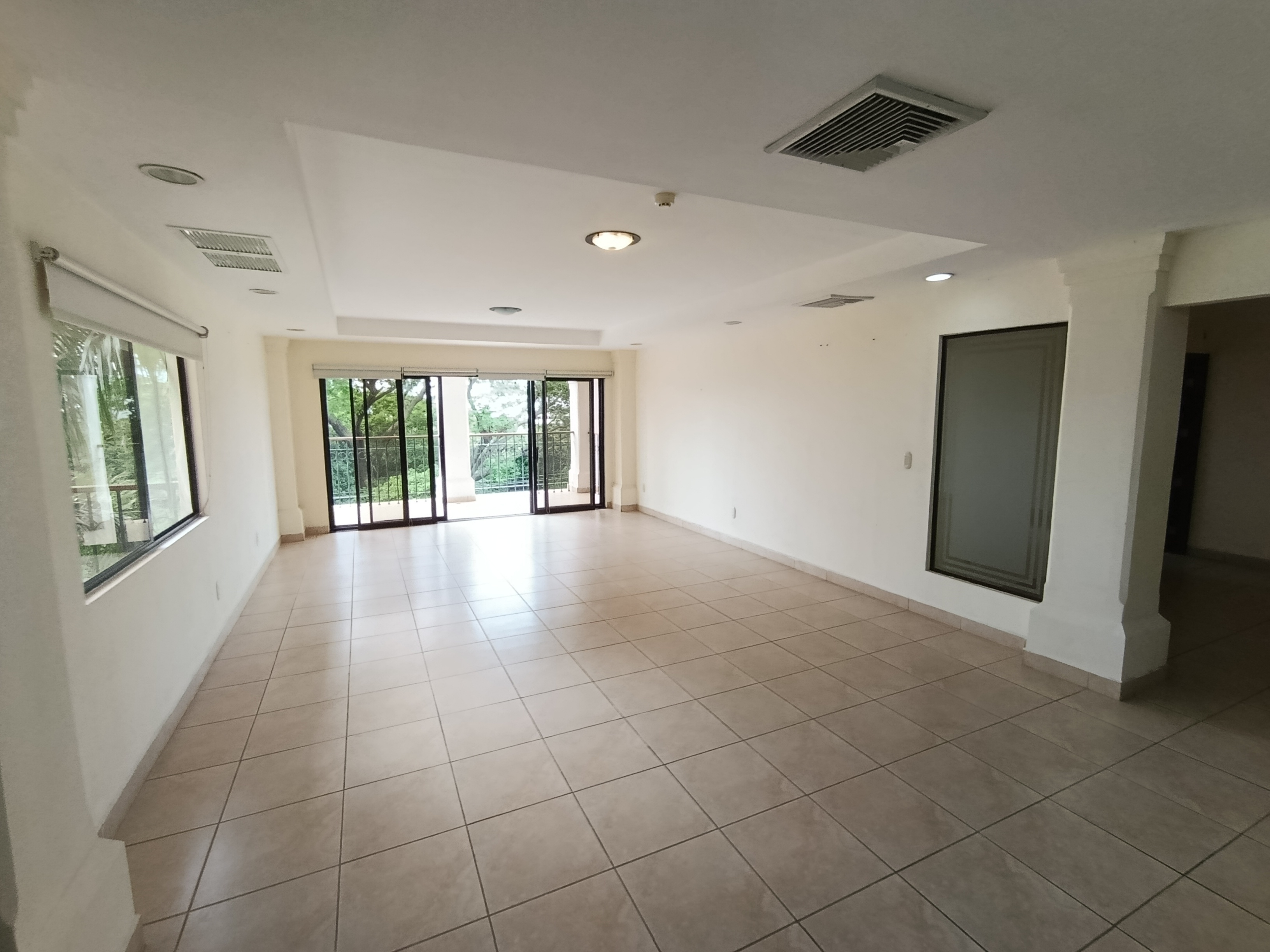 Apartamento en renta en Condominio Parque del Club