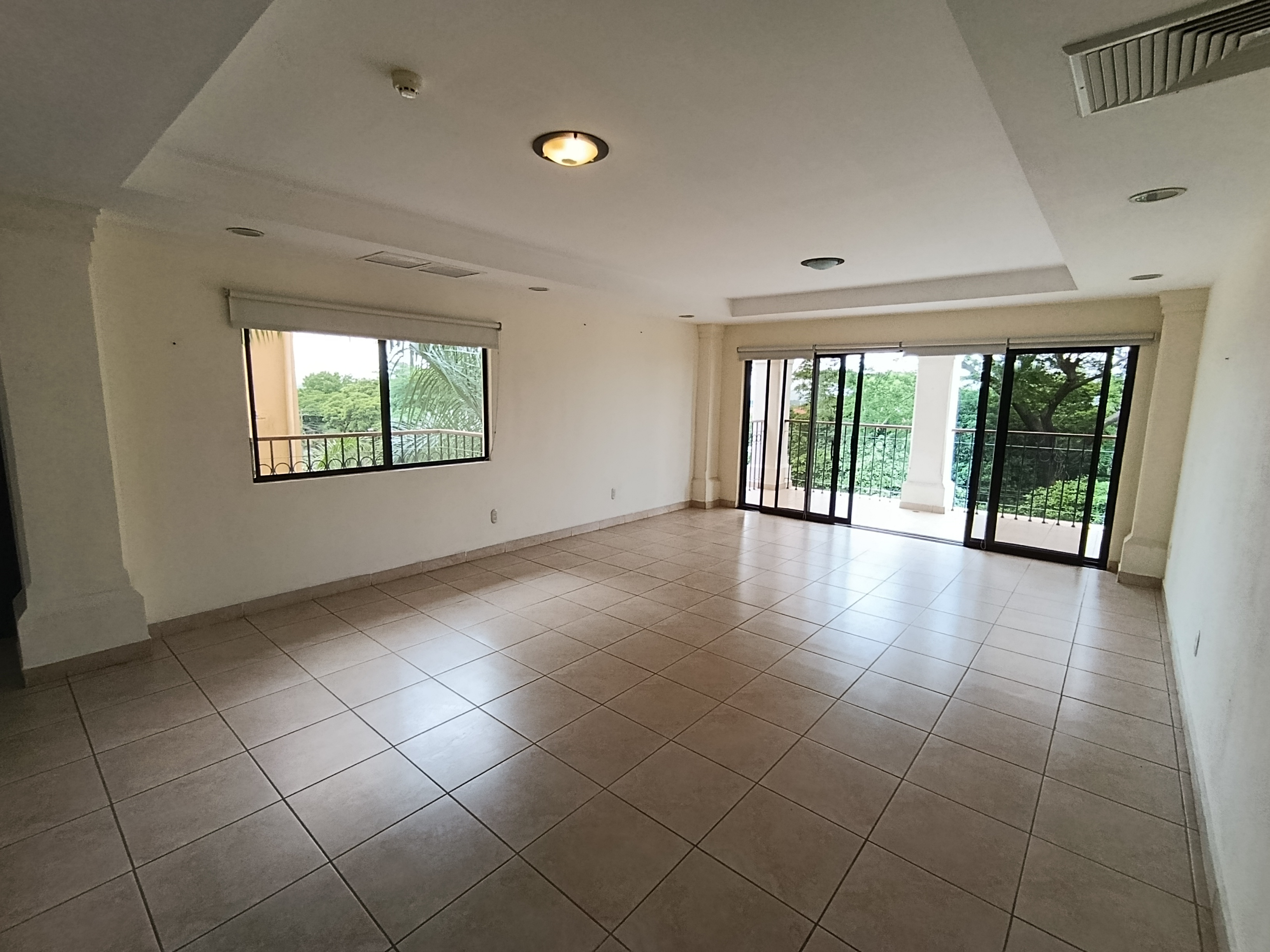 Apartamento en renta en Condominio Parque del Club